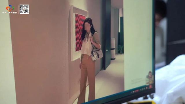 开云在线手机入口-破门而入！武汉警方抓获32名“白富美”！